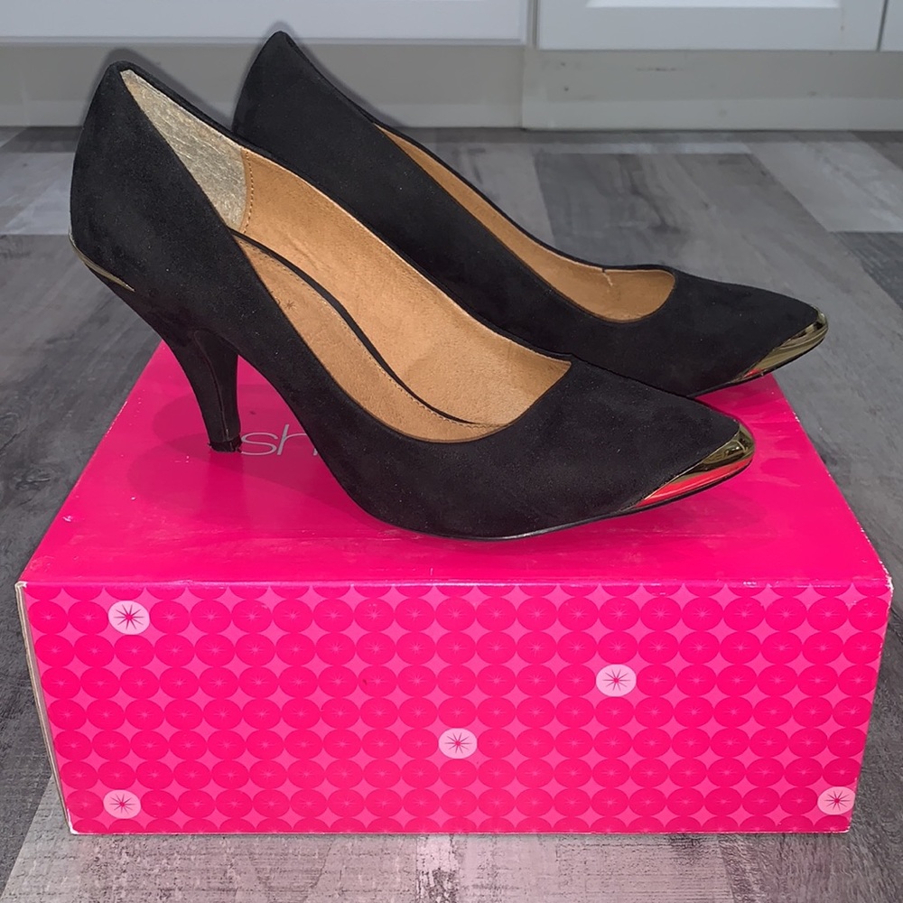 Vixen Gold Accent Heels